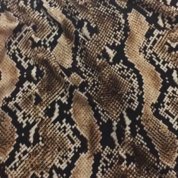 Thalia Sodi Cold Shoulder Blouse M - Picture 5 of 7